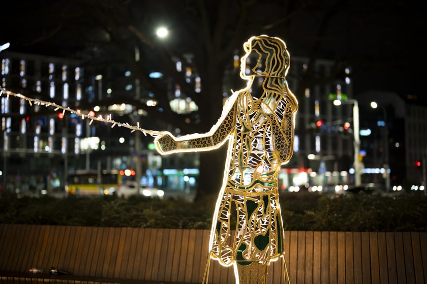 Świąteczne iluminacje we Wrocławiu koło CH Wroclavia